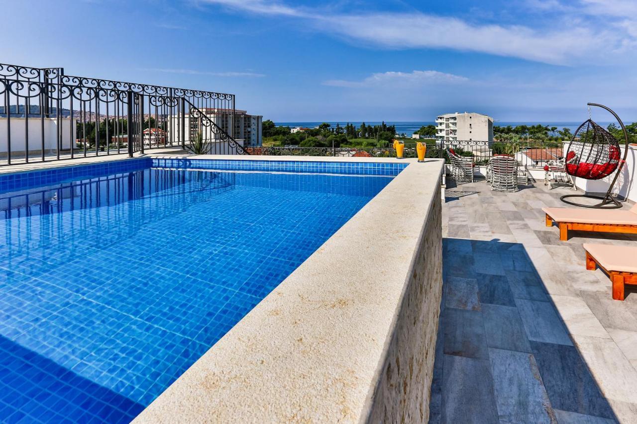 באר De Lux Apartments Luka מראה חיצוני תמונה