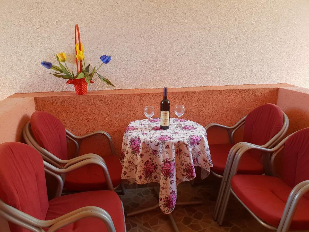 באר De Lux Apartments Luka מראה חיצוני תמונה