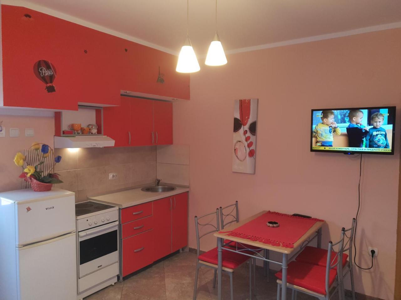 באר De Lux Apartments Luka מראה חיצוני תמונה